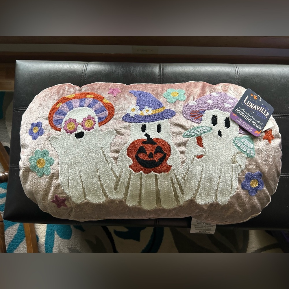 Pink Ghost Velvet Halloween Pillow